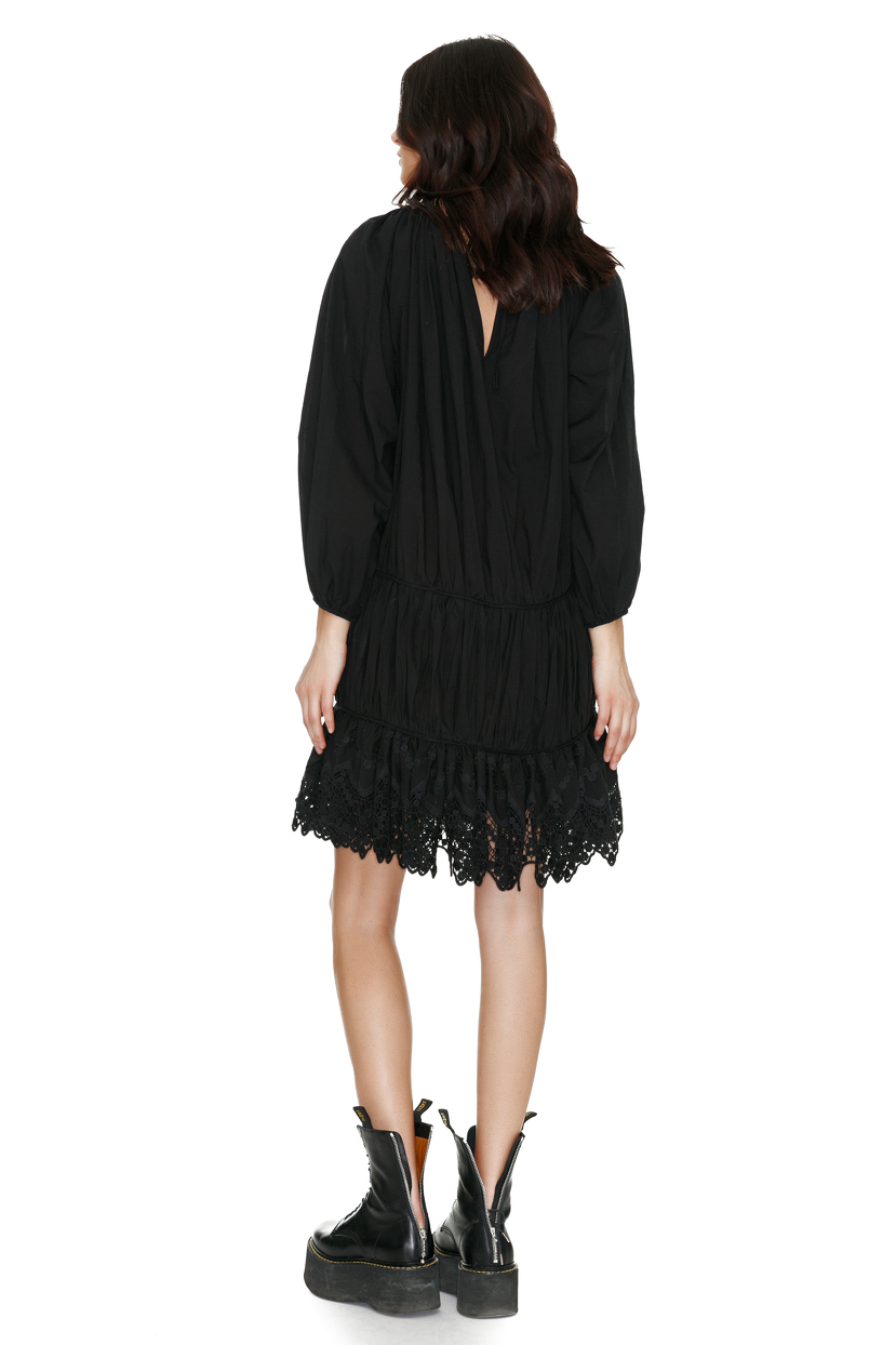 Black Short Dress With Crocheted Hem - PNK Casual