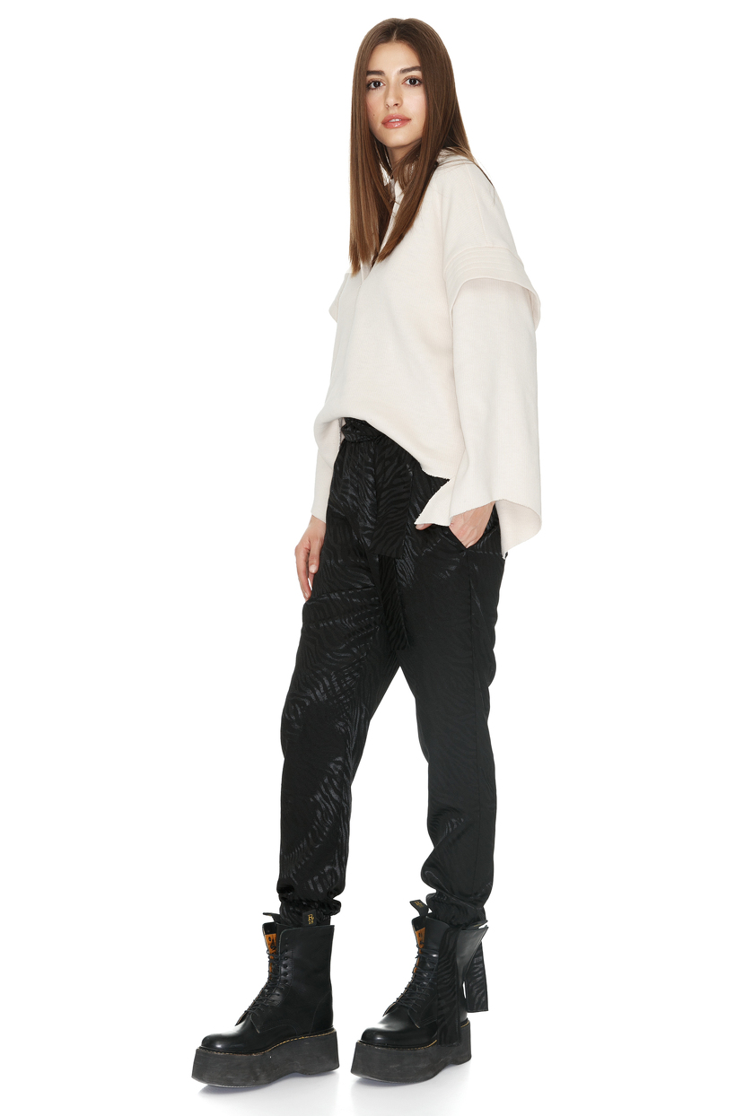 Tapered Black Pants With Elasticated hemline PNK Casual