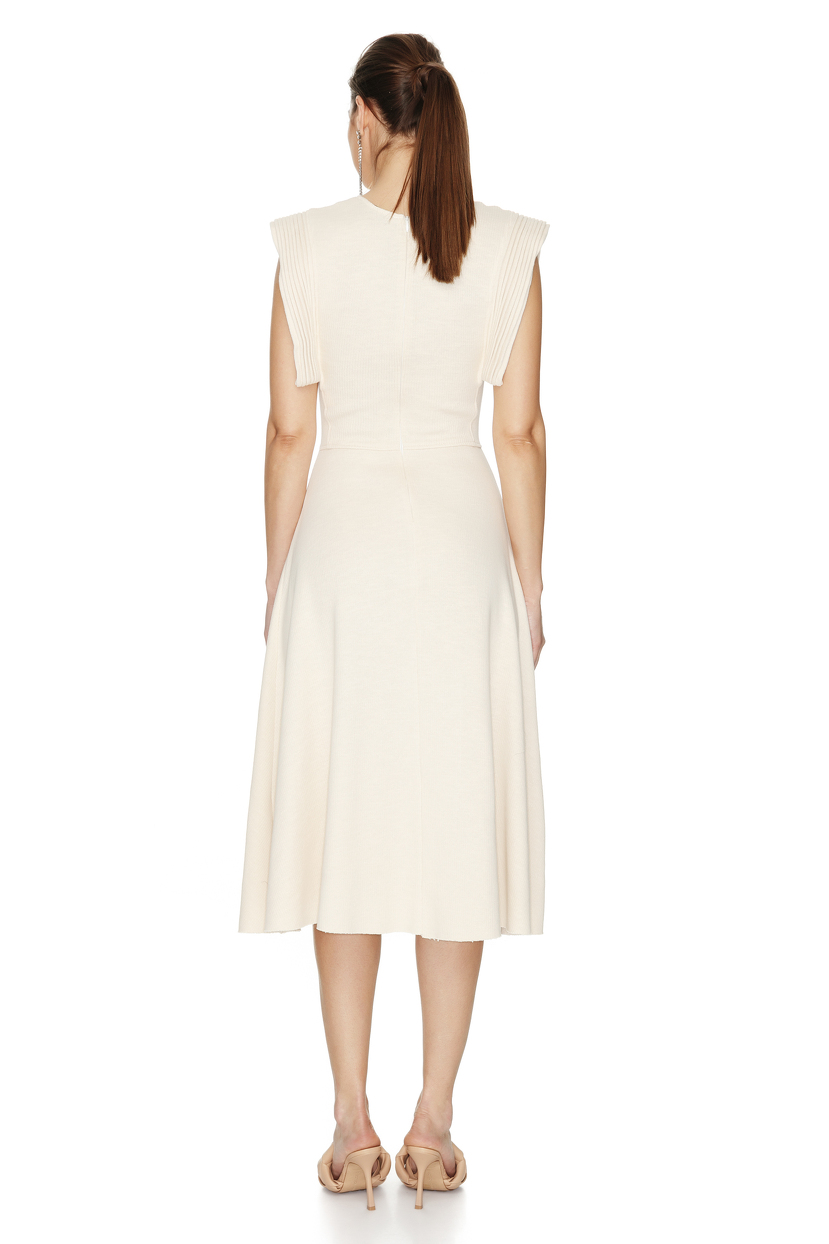Off-White Cotton Dress With Detail On The Shoulders - PNK Casual